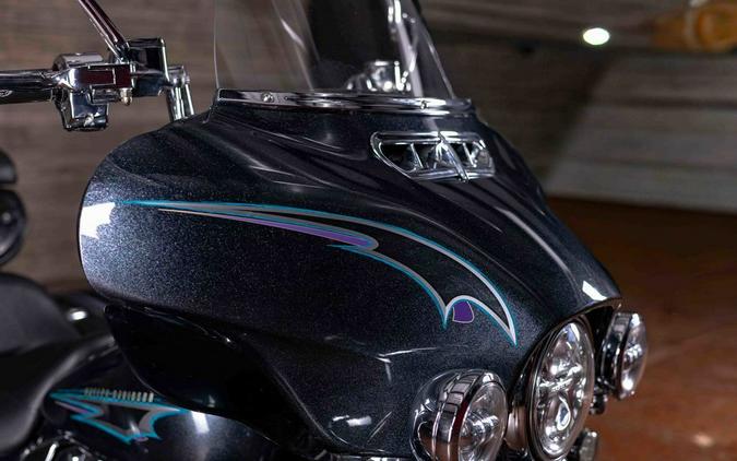 2017 FLHTCUTG - Tri Glide® Ultra - Harley-Davidson®