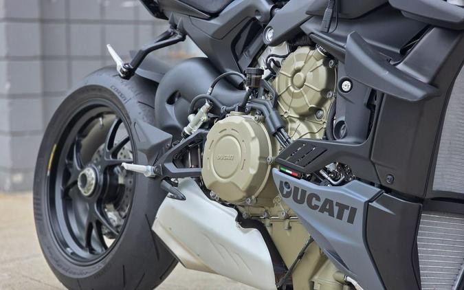 2023 Ducati Streetfighter V4 S