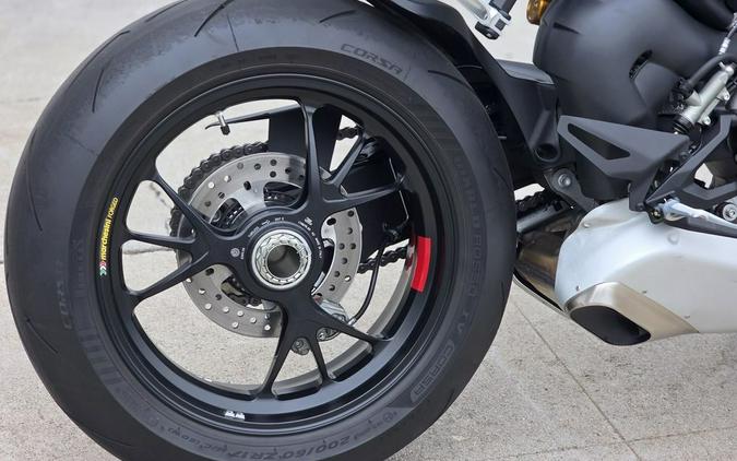 2023 Ducati Streetfighter V4 S