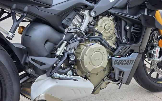 2023 Ducati Streetfighter V4 S