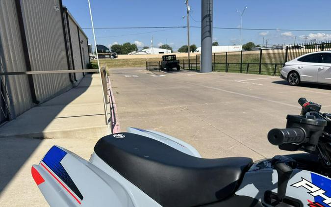 2026 Polaris Phoenix 200