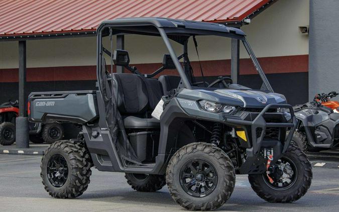 2024 Can-Am™ Defender XT HD10