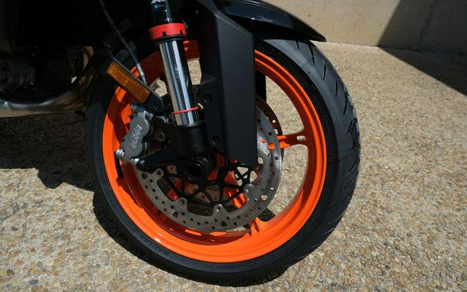 New 2024 KTM 990 DUKE ORANGE