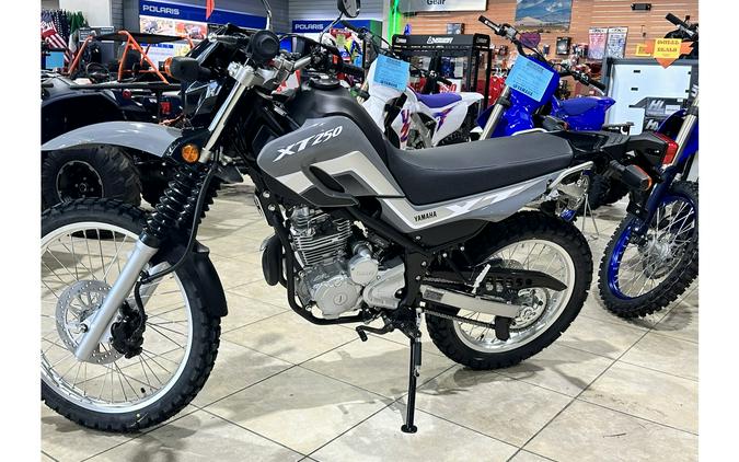 2025 Yamaha XT250