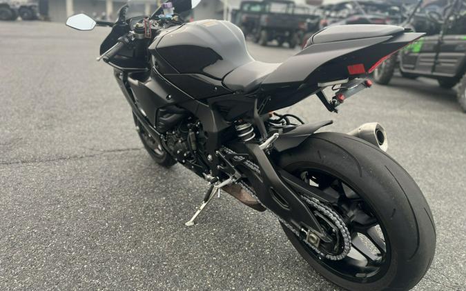 2022 Yamaha YZF R1
