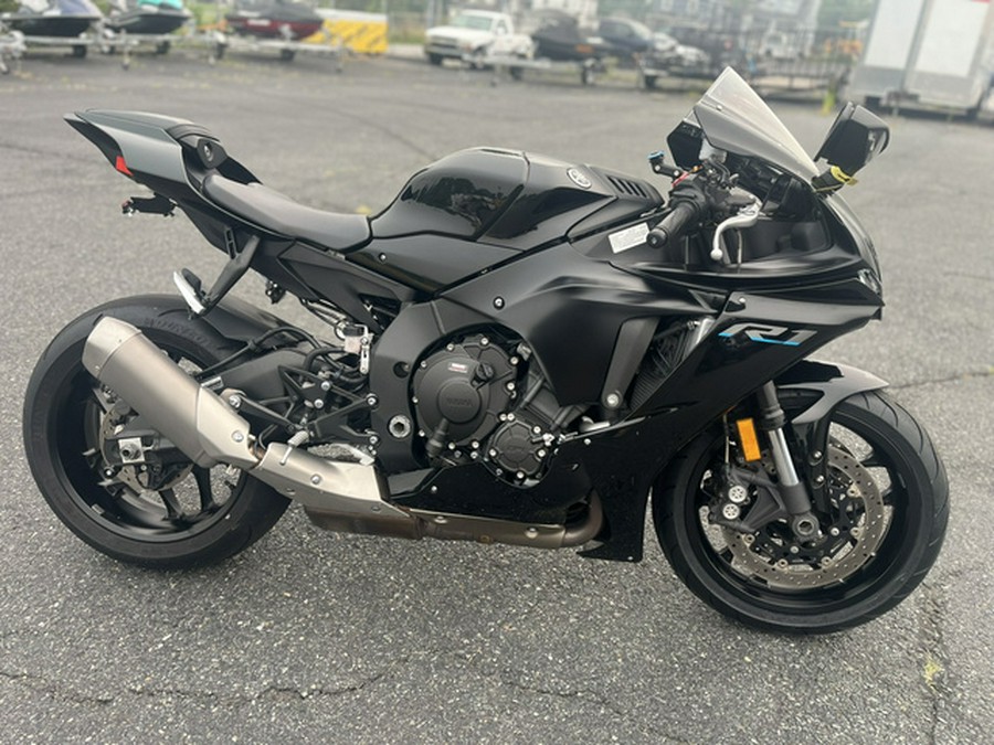 2022 Yamaha YZF R1