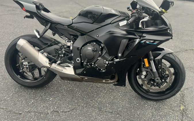2022 Yamaha YZF R1
