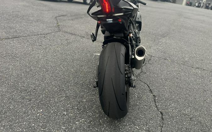 2022 Yamaha YZF R1