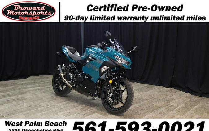 2021 Kawasaki Ninja 400 Pearl Nightshade Teal/Metallic Spark Bl