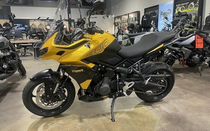 2025 Triumph Tiger Sport 800 Cosmic Yellow
