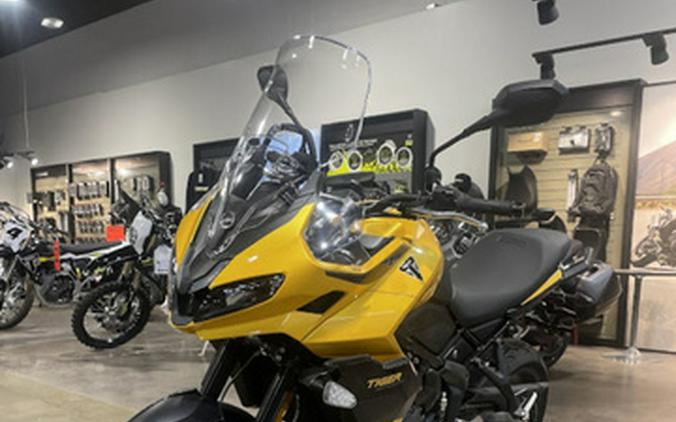 2025 Triumph Tiger Sport 800 Cosmic Yellow