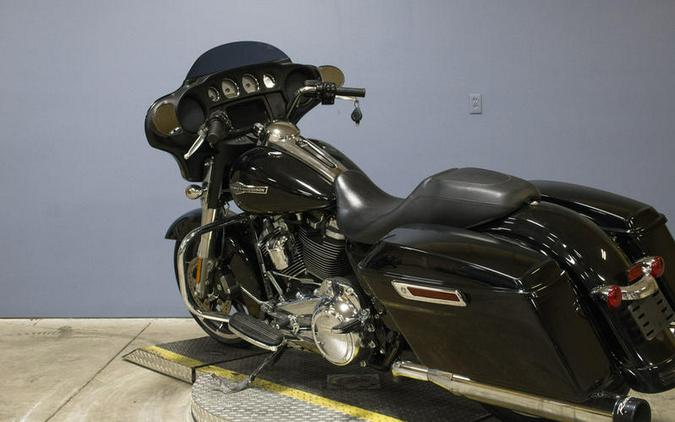 2021 Harley-Davidson® FLHX - Street Glide®