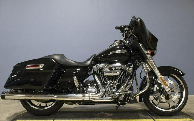 2021 Harley-Davidson® FLHX - Street Glide®