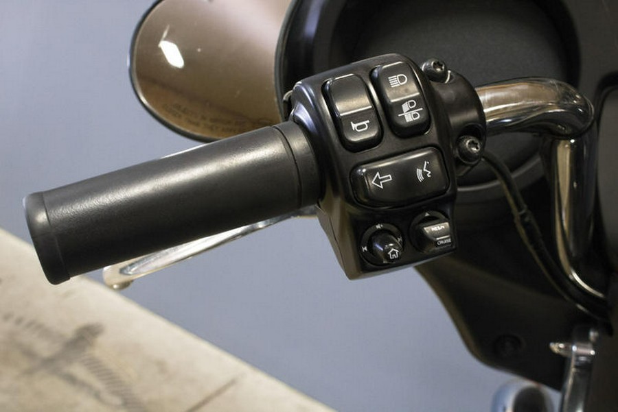 2021 Harley-Davidson® FLHX - Street Glide®