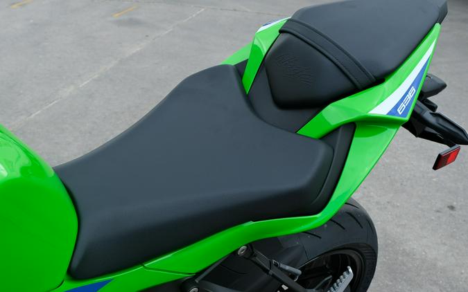 2026 KAWASAKI NINJA ZX6R ABS