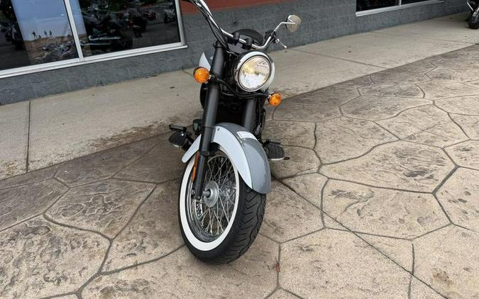 2021 Kawasaki Vulcan® 900 Classic