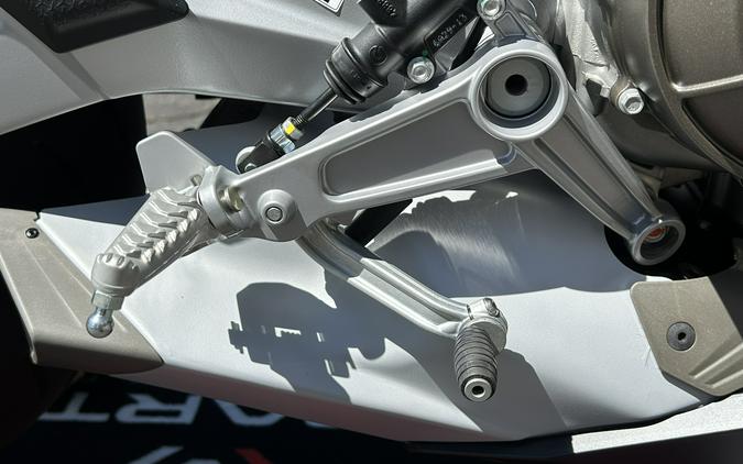 2027 Aprilia RS 660 Factory