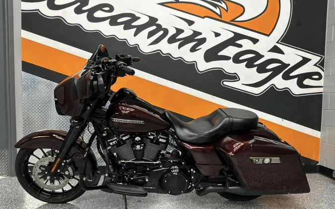 2018 Harley-Davidson® FLHXS - Street Glide® Special