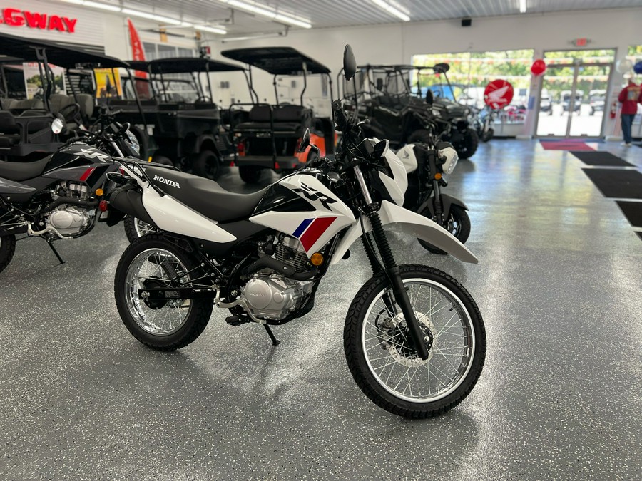 2025 Honda XR150L