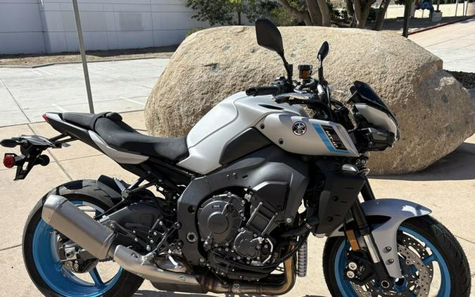 2025 Yamaha MT 10