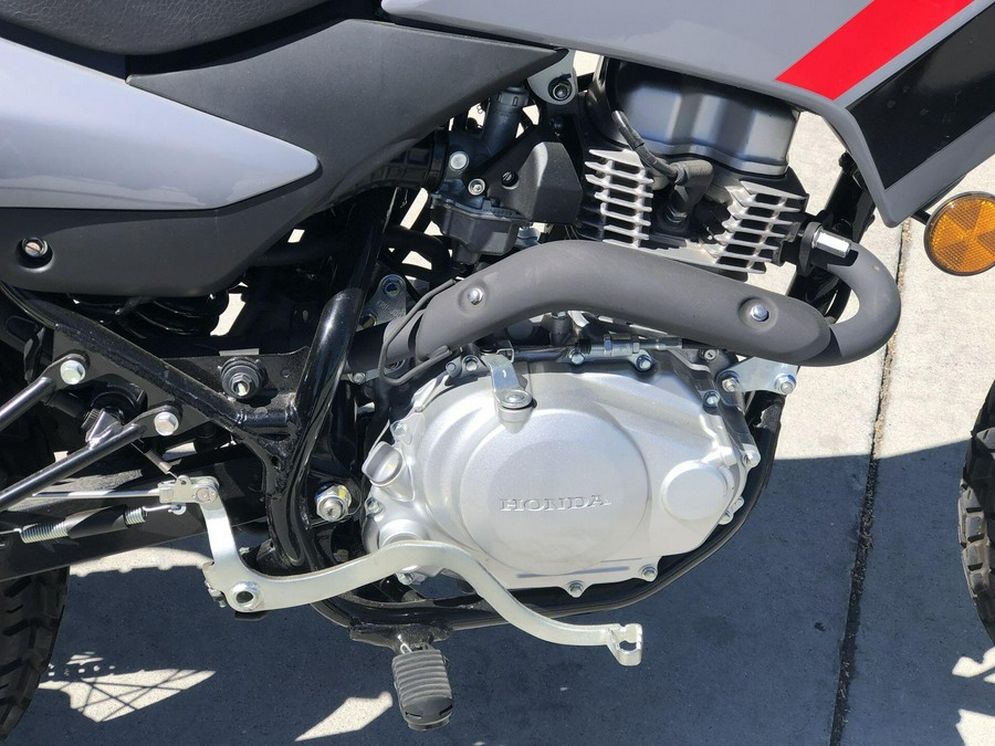 2025 Honda XR150L