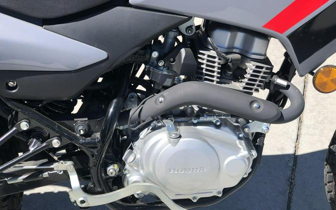 2025 Honda XR150L