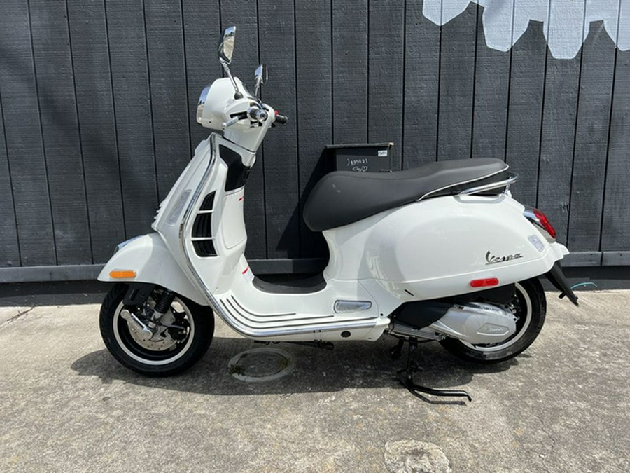 2024 Vespa GTS Super 300