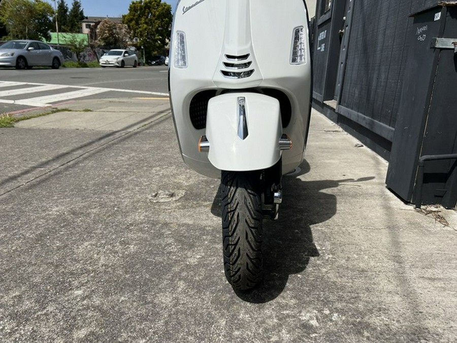 2024 Vespa GTS Super 300