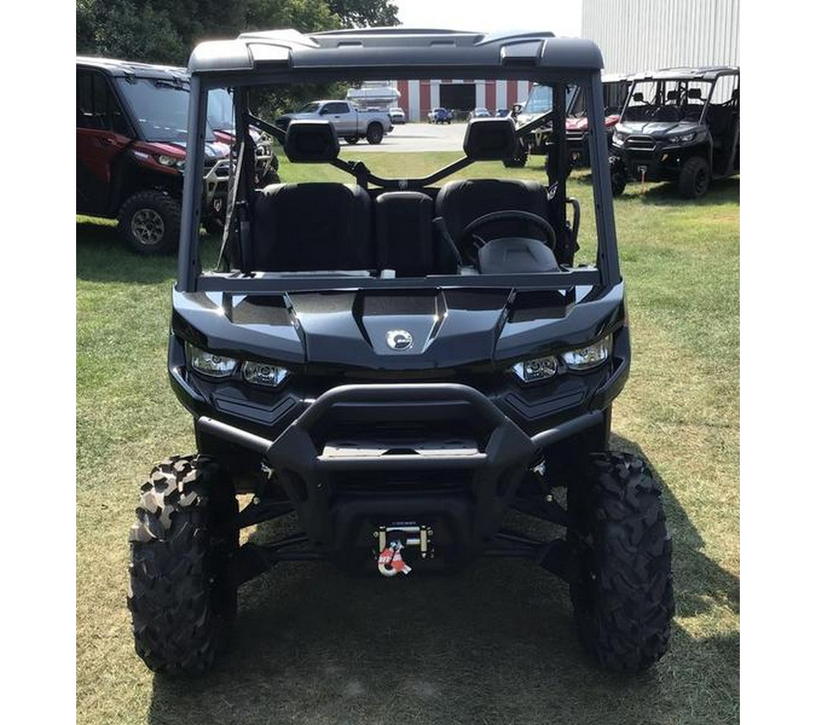 2024 Can-Am® Defender XT HD10