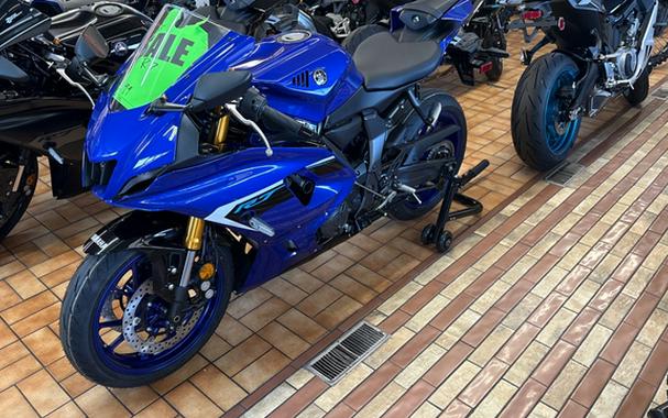 2025 Yamaha YZF R7
