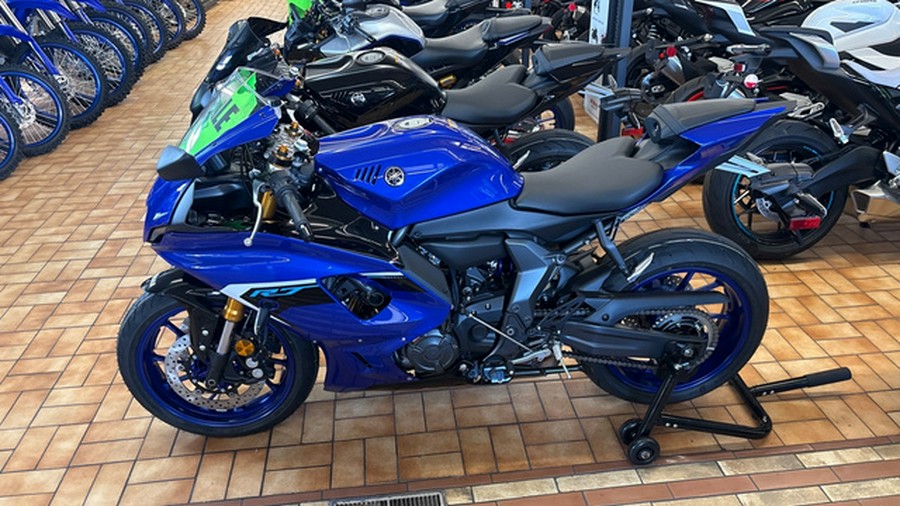 2025 Yamaha YZF R7