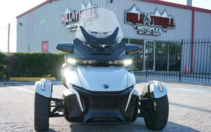 2022 Can-Am® Spyder RT SE6