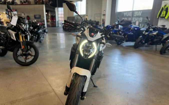 2026 DUCATI MONSTER 896