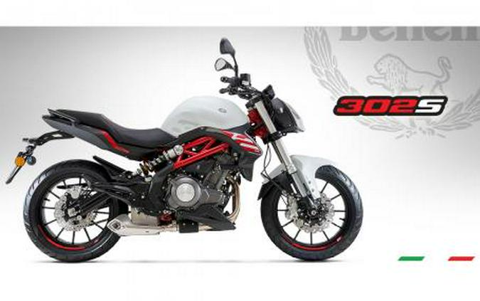 2022 Benelli 302S Base