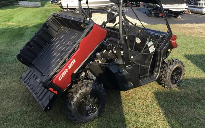 2024 Can-Am® Defender XT HD10