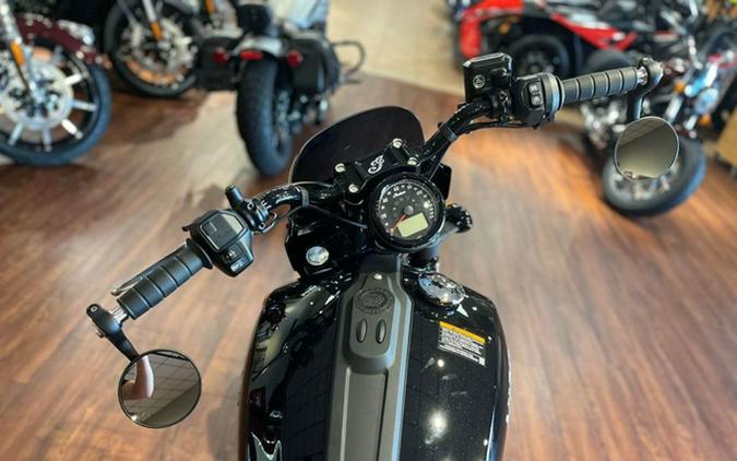 2025 Indian Sport Scout Black Metallic