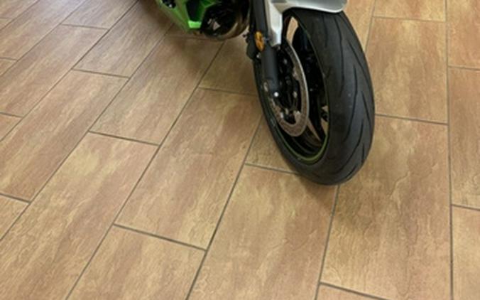 2024 Kawasaki Ninja 7 Hybrid ABS