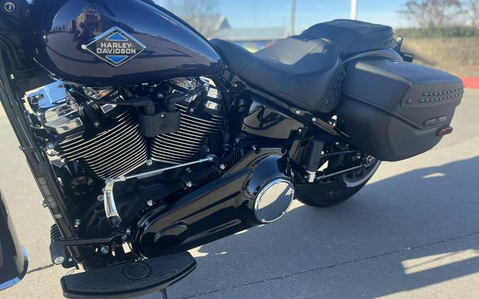 2026 Harley-Davidson® Heritage Classic FLHC Purple Abyss