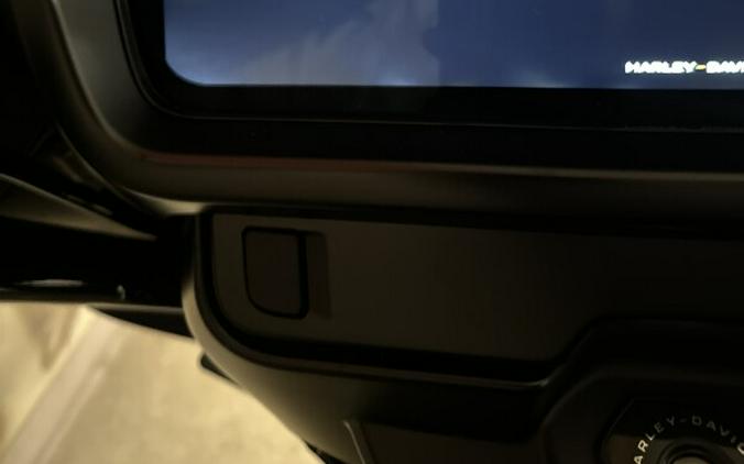 FLHX 2026 Street Glide®