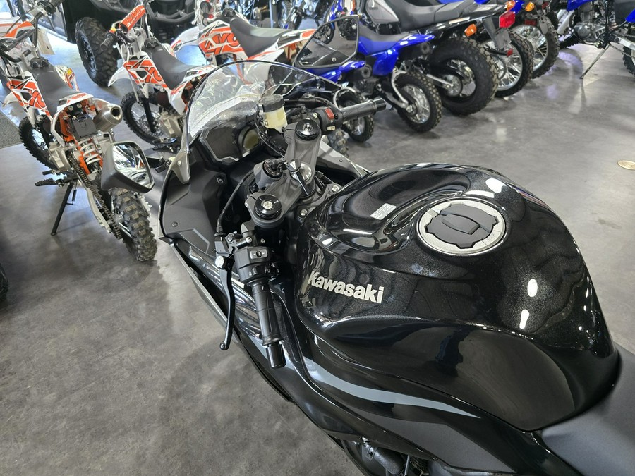 2026 Kawasaki Ninja® ZX™-6R ABS
