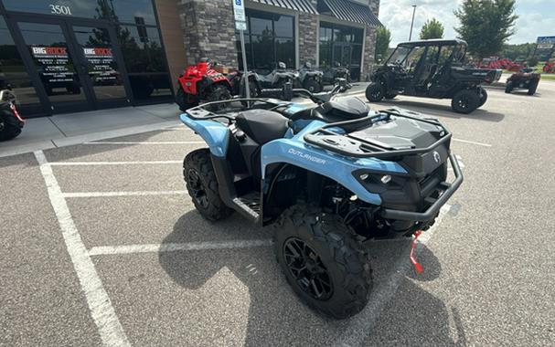 2026 Can-AM OUTLANDER 700 XT