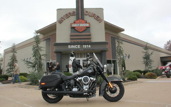 2026 Harley-Davidson FLHC Heritage Classic