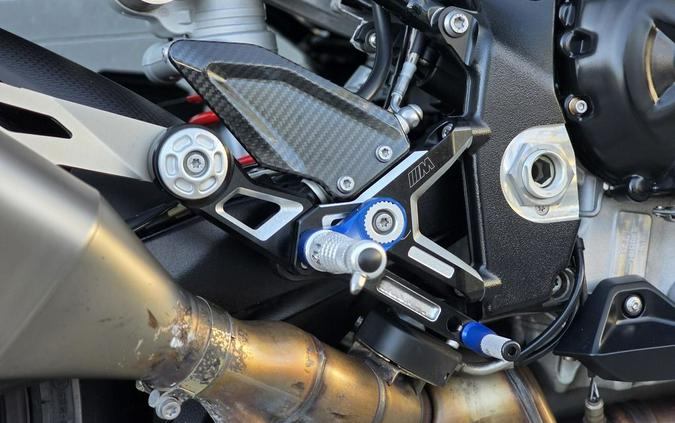 2025 BMW S 1000 RR