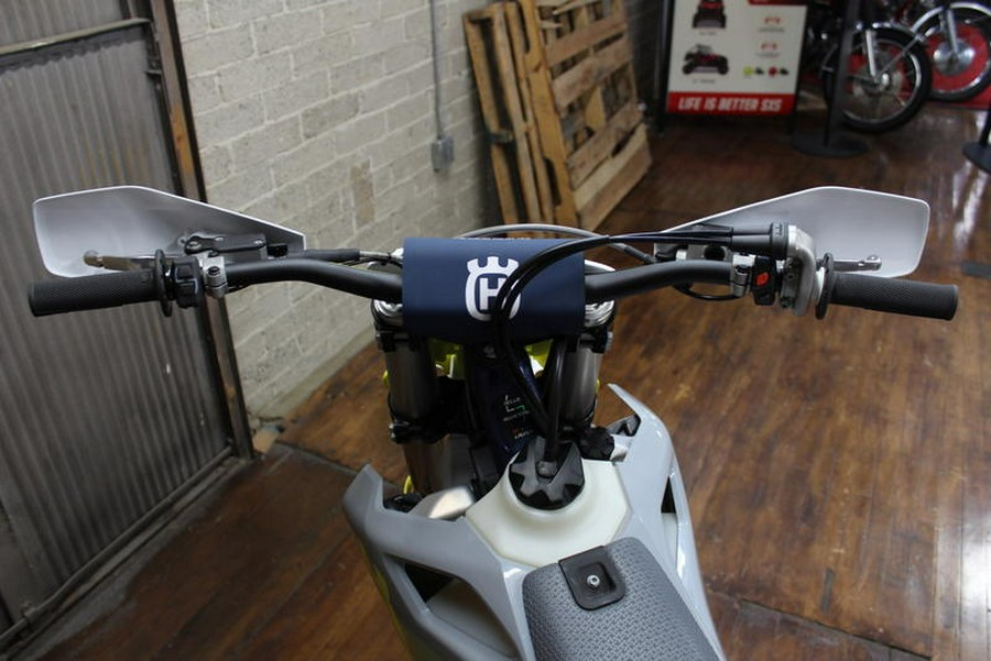 2024 Husqvarna® FX 450