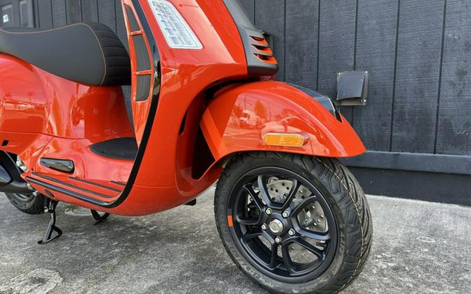 2024 Vespa GTS Super 300 Sport