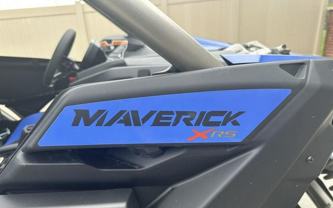 2024 Can-Am Maverick X3 MAX X Rs Turbo RR Dazzling Blue & Carb