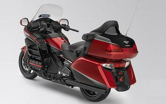 2015 Honda Gold Wing® Valkyrie®