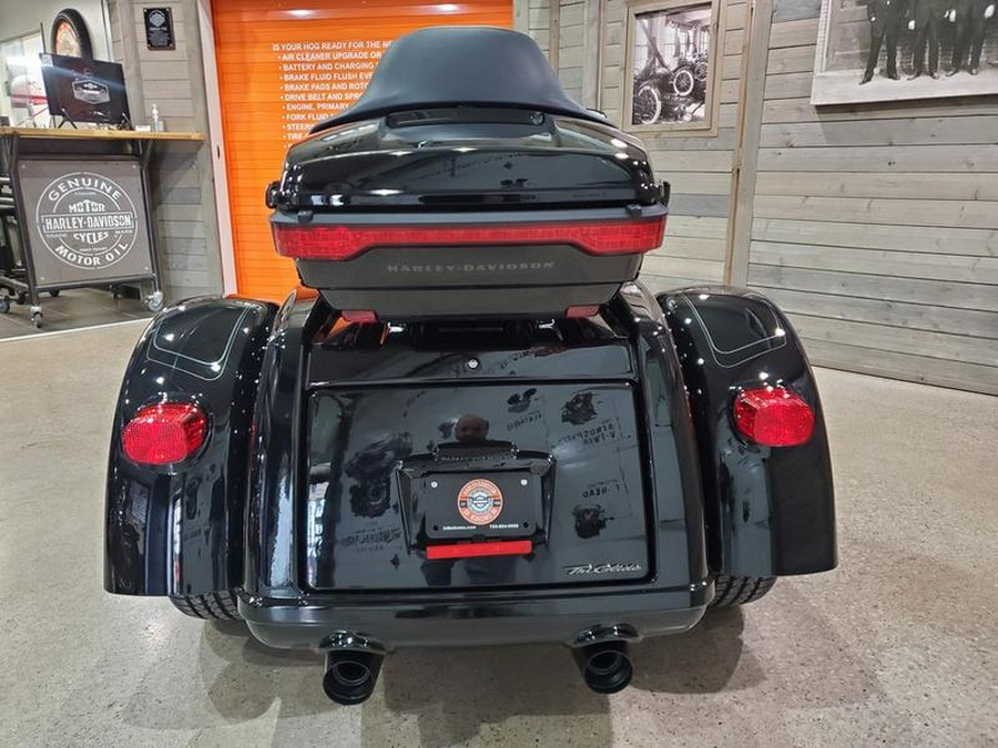 2025 Harley-Davidson® FLHTCUTG - Tri Glide® Ultra