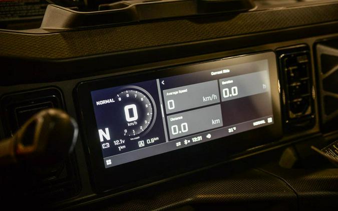 2026 Can-Am Defender Limited HD11