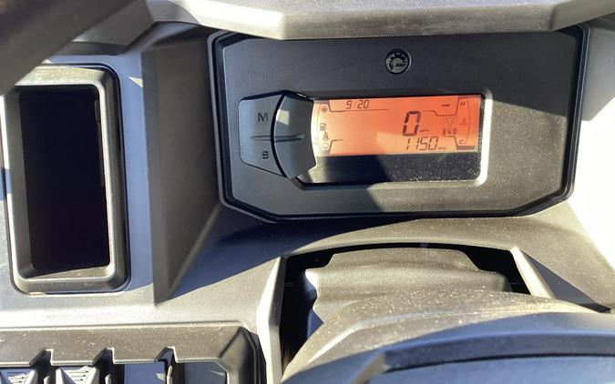 2026 Can-Am Defender MAX Lone Star HD11